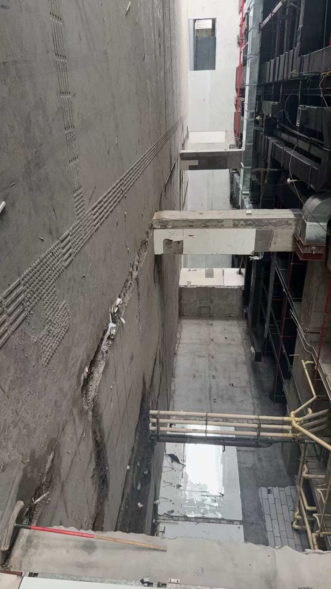 关于深湾未来交通港项目北区3层03铺位招租的公告